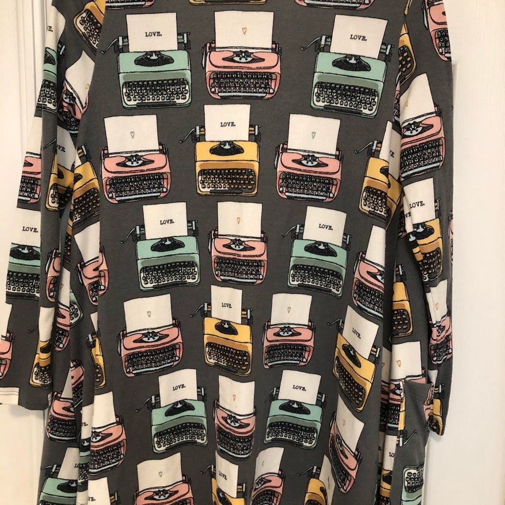 Women’s Cardigan - Picture 3 of 3